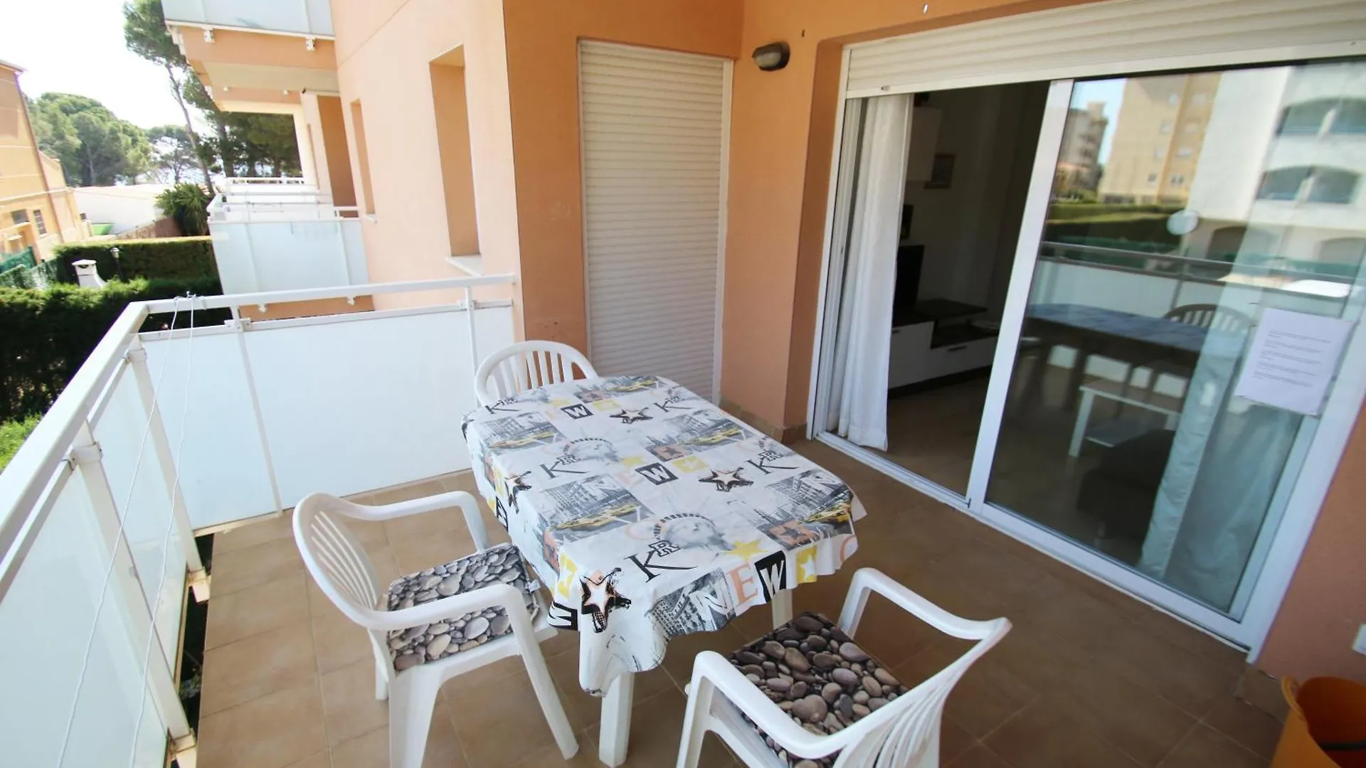 Apartamento Mar I Cel Miami Playa 0*,  Spain